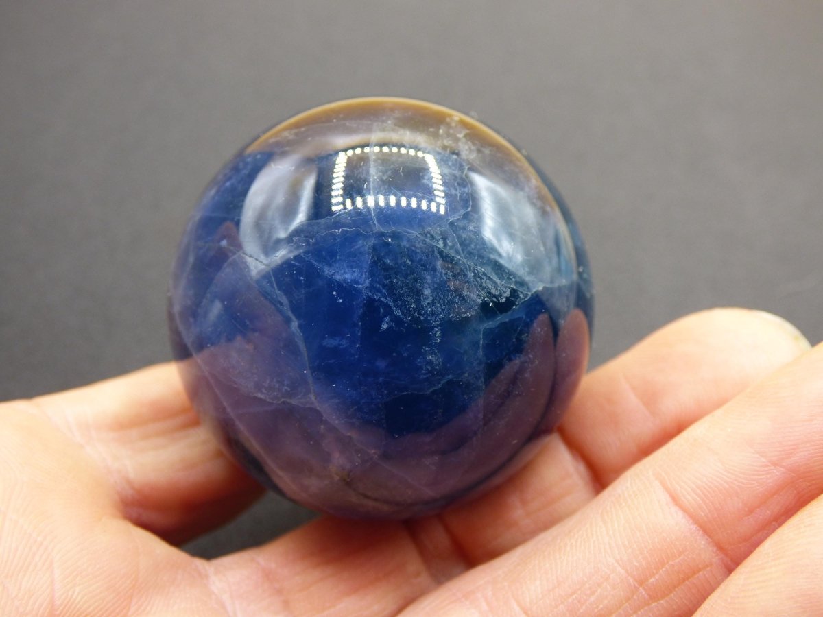 Fluorit blau lila *Rarität* - Edelstein Kugel Deko Sphere Kristall Heilstein Spielkugel Meditation Geschenk Er Sie Mann Frau Freundin Wohnen - Art of Nature Berlin