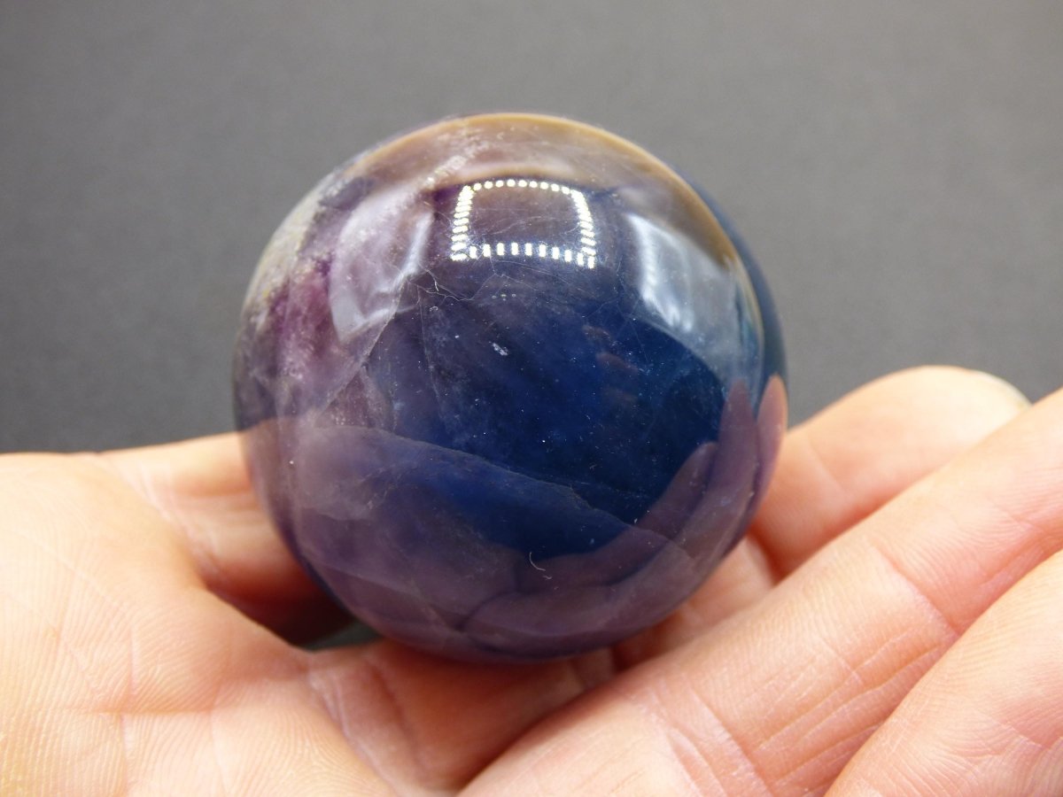 Fluorit blau lila *Rarität* - Edelstein Kugel Deko Sphere Kristall Heilstein Spielkugel Meditation Geschenk Er Sie Mann Frau Freundin Wohnen - Art of Nature Berlin