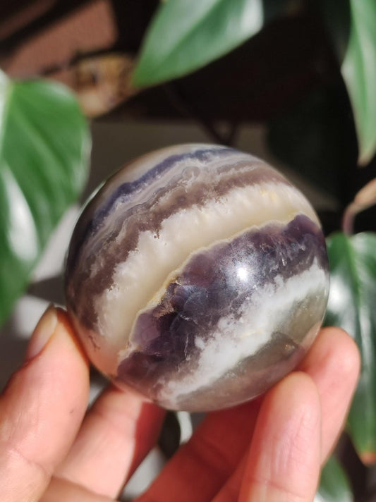 Fluorit Edelstein Kugel Deko Sphere Massage Kristall Spielkugel Meditation Heilstein Frau Geschenk Er Sie Haus Energie Traum - Art of Nature Berlin