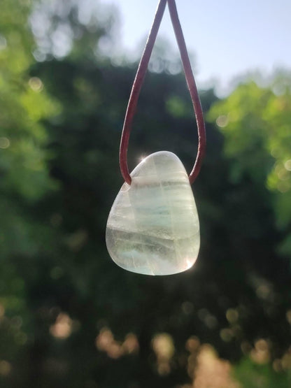 Fluorit grün Edelstein Kette bunt Natur HIPPIE GOA Boho Heilstein Kristalle Schmuck Anhänger Mann Frau Kind Geschenk Er Sie Bruder - Art of Nature Berlin