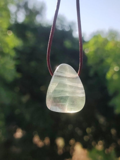 Fluorit grün Edelstein Kette bunt Natur HIPPIE GOA Boho Heilstein Kristalle Schmuck Anhänger Mann Frau Kind Geschenk Er Sie Bruder - Art of Nature Berlin