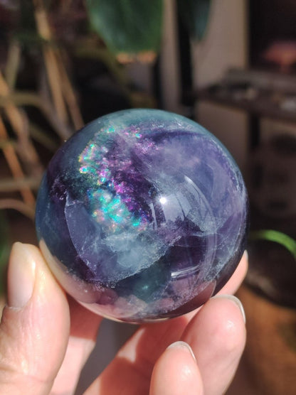 Fluorit Regenbogen Edelstein Kugel Deko Sphere Massage Kristall Spielkugel Meditation Heilstein Frau Mann Geschenk Er Sie Haus Energie Traum - Art of Nature Berlin