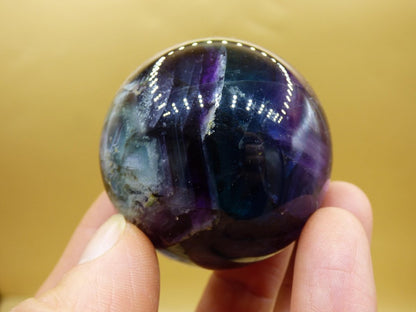 Fluorit Regenbogen Edelstein Kugel Deko Sphere Massage Kristall Spielkugel Meditation Heilstein Frau Mann Geschenk Er Sie Haus Energie Traum - Art of Nature Berlin