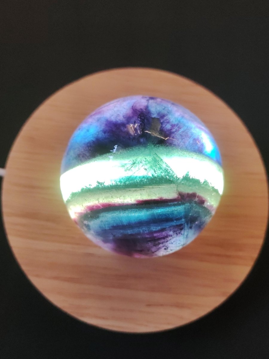 Fluorit Regenbogen Edelstein Kugel Deko Sphere Massage Kristall Spielkugel Meditation Heilstein Frau Mann Geschenk Er Sie Haus Energie Traum - Art of Nature Berlin