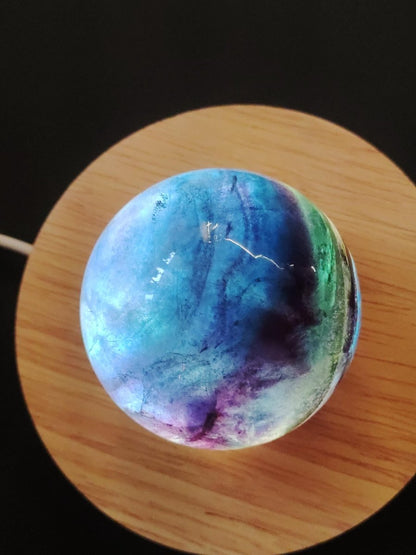 Fluorit Regenbogen Edelstein Kugel Deko Sphere Massage Kristall Spielkugel Meditation Heilstein Frau Mann Geschenk Er Sie Haus Energie Traum - Art of Nature Berlin