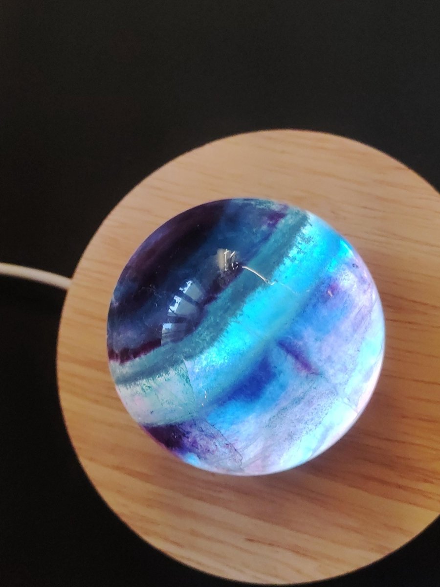 Fluorit Regenbogen Edelstein Kugel Deko Sphere Massage Kristall Spielkugel Meditation Heilstein Frau Mann Geschenk Er Sie Haus Energie Traum - Art of Nature Berlin