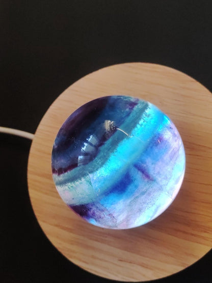 Fluorit Regenbogen Edelstein Kugel Deko Sphere Massage Kristall Spielkugel Meditation Heilstein Frau Mann Geschenk Er Sie Haus Energie Traum - Art of Nature Berlin