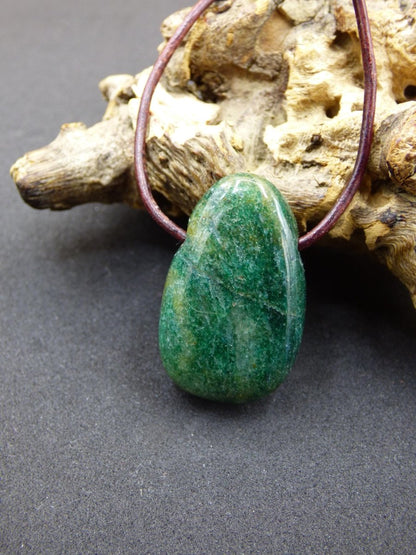 Fuchsit Edelstein Kette grün rot Natur HIPPIE GOA Boho Ethno Nature Heilstein Kristalle Schmuck Anhänger Mann Frau Kind Art Geschenk Er Sie - Art of Nature Berlin