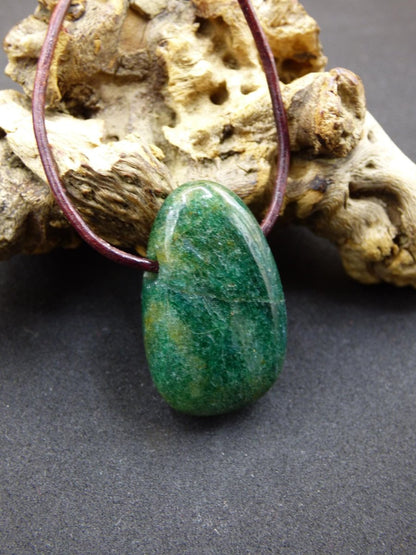 Fuchsit Edelstein Kette grün rot Natur HIPPIE GOA Boho Ethno Nature Heilstein Kristalle Schmuck Anhänger Mann Frau Kind Art Geschenk Er Sie - Art of Nature Berlin