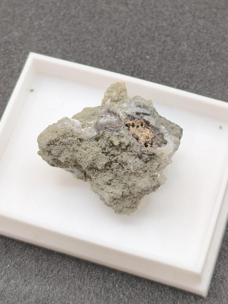 Gediegenes Silber auf Matrix aus Kasachstan Stufe Native Silver Rudny | Natürliche Silberstufe | Seltenes Sammlermineral Heilstein Rarirät - Art of Nature Berlin
