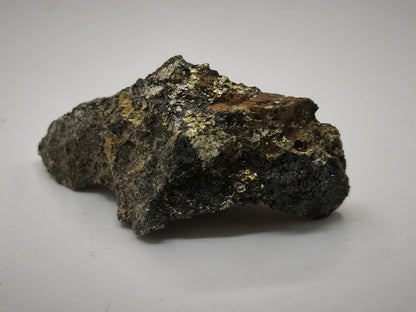 Gladit & Aikinit – seltene Sulfosalz-Mineralstufe aus Gladhammar, Schweden Kristall Sammler Stufe Heilstein Edelstein Mineral Selten Unikat - Art of Nature Berlin