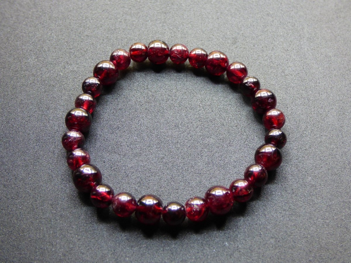 Granat A ~ Edelstein Armband Stretch Armband Stretch Natur rot Heilstein Rarität Mann Frau Mutter Oma Geschenk Sie Freund Selten Hochwertig - Art of Nature Berlin