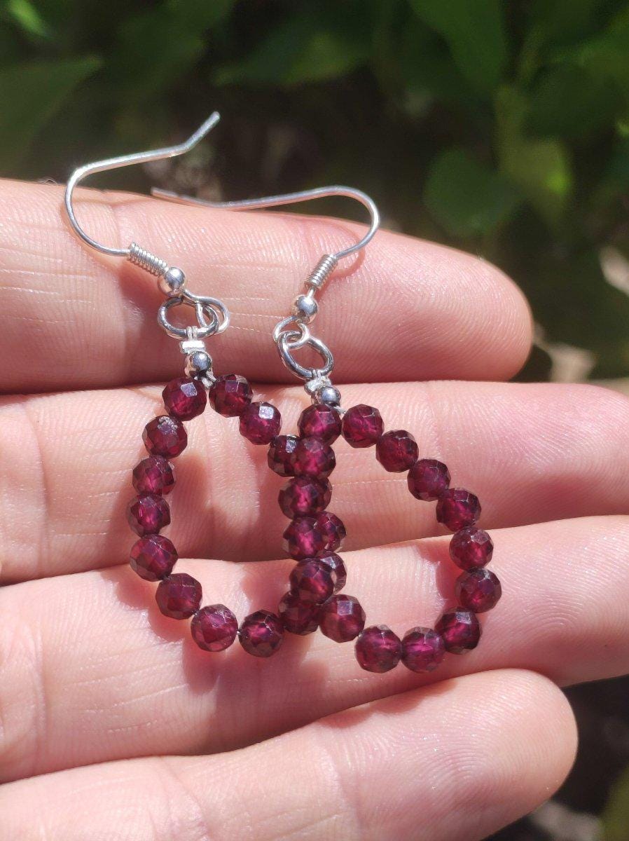 Granat AAA - Edelstein Ohrringe rund 3mm Perlen facettiert rot Silber Natur Heilstein Energie Rarität Schmuck Frau Sie Mutter Geschenk - Art of Nature Berlin