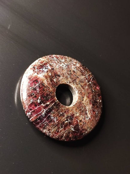 Granat Almandin ~ Donut ~ Edelstein Kette ~HIPPIE ~GOA ~Boho ~Tibet ~Ethno ~Nature ~Donut ~Schutzsymbol ~Heilstein - Art of Nature Berlin