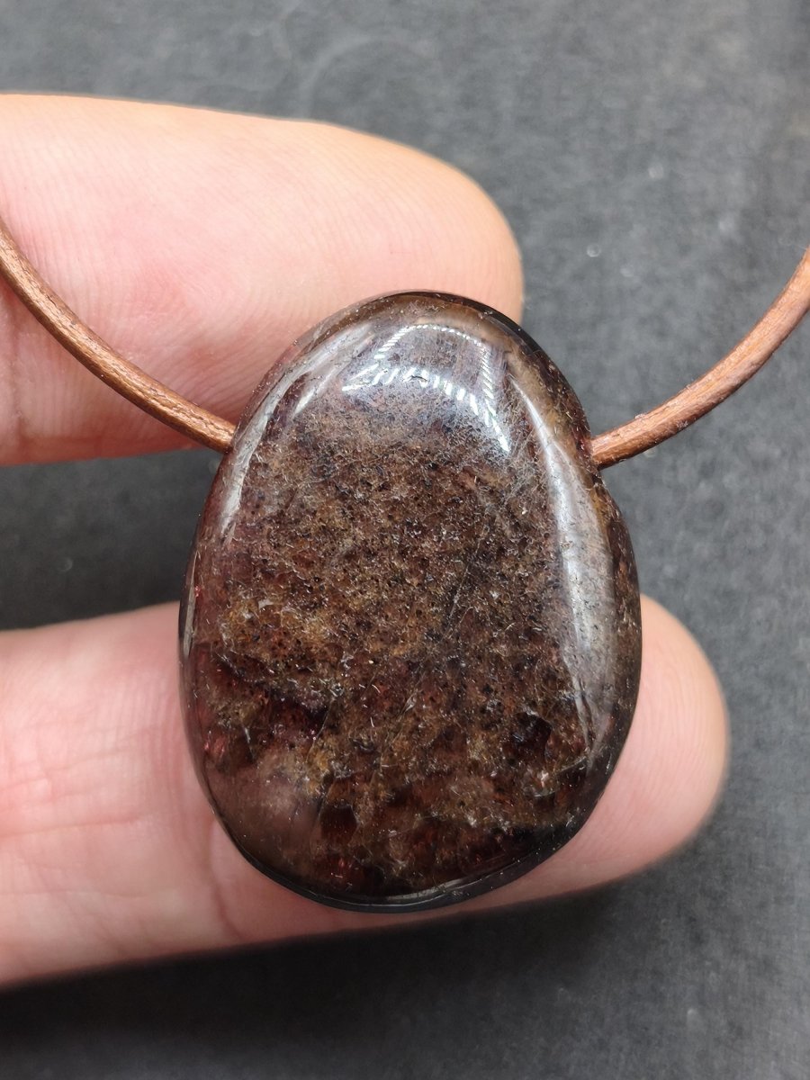 Granat Almandin Edelstein Kette Kristall Anhänger ~HIPPIE ~GOA ~Boho ~Tibet ~Ethno ~Nature ~Schutzsymbol ~Heilstein - Art of Nature Berlin