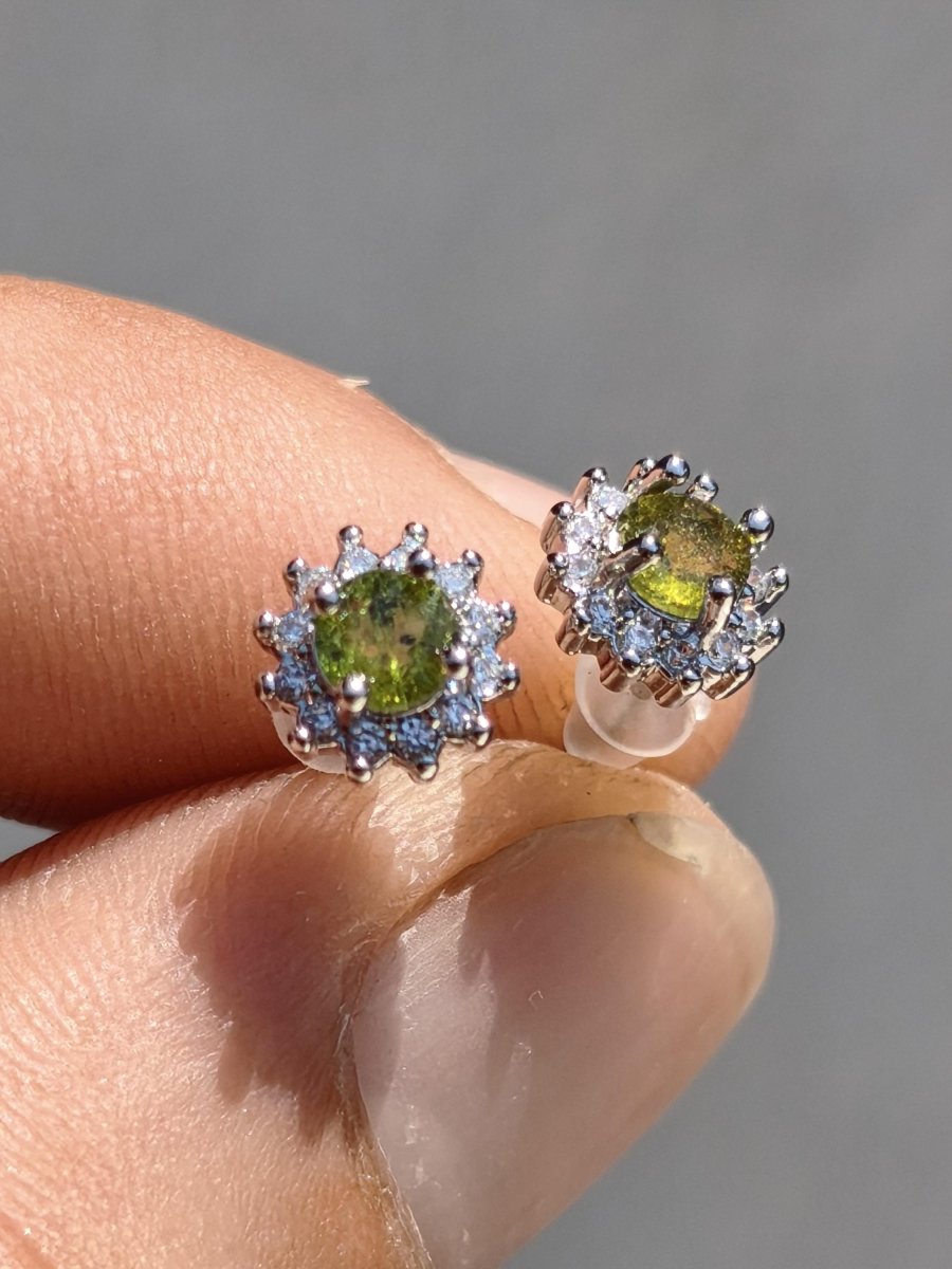 grüne Turmalin Ohrstecker 925 Sterling Silber AAA Rarität Schmuck Frau Ohrringe Edelstein Heilstein Geschenk Schmuck Edel Selten Besonders - Art of Nature Berlin
