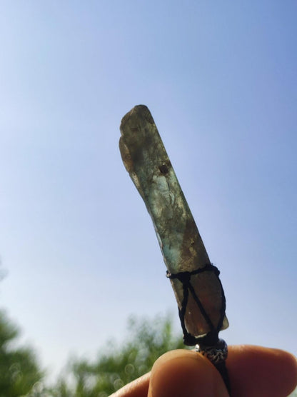 grüner Kyanit / Cyanit / Disthen / Sapparit ~ Makramee Edelstein Kette ~HIPPIE ~GOA ~Boho ~Ethno ~Nature ~Heilstein ~Auge - Art of Nature Berlin