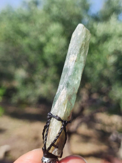 grüner Kyanit / Cyanit / Disthen / Sapparit ~ Makramee Edelstein Kette ~HIPPIE ~GOA ~Boho ~Ethno ~Nature ~Heilstein ~Auge - Art of Nature Berlin