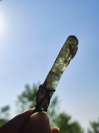 grüner Kyanit / Cyanit / Disthen / Sapparit ~ Makramee Edelstein Kette ~HIPPIE ~GOA ~Boho ~Ethno ~Nature ~Heilstein ~Auge - Art of Nature Berlin