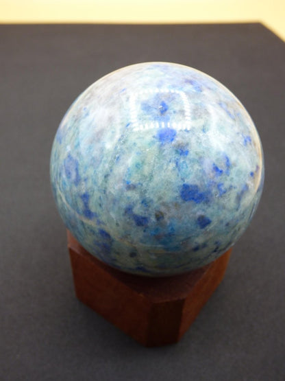 Hackmanit AAA *Rarität Edelstein Kugel Deko Sphere Kristall Haus Wohnen Meditation Heilstein Frau Mann Geschenk Er Sie Energie Kraft Sammler - Art of Nature Berlin