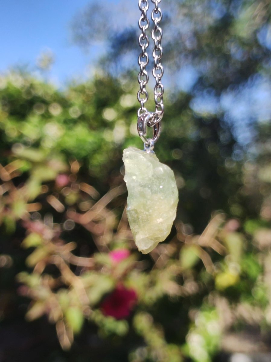 Heliodor (grüner Beryll / Aquamarin) roh 925 Sterling Silber Edelstein Kette Rarität Heilstein Kristall Anhänger Mann Frau Er Sie Geschenk - Art of Nature Berlin