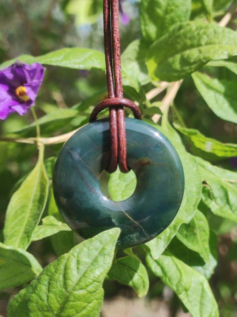 Heliotrop - Donut 30mm Edelstein Kette rund Heilstein Schutzsymbol Mann Frau Kind Glück HIPPIE GOA Boho Tibet Ethno Natur Rarität Geschenk - Art of Nature Berlin