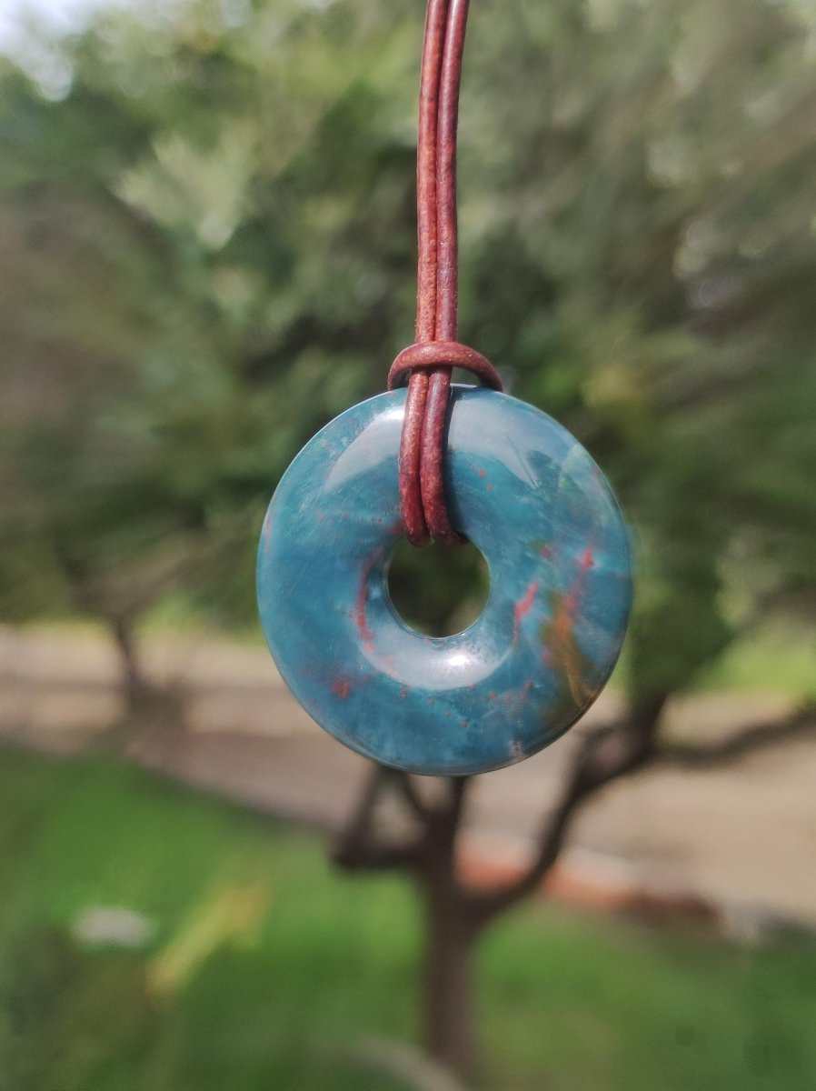 Heliotrop - Donut 30mm Edelstein Kette rund Heilstein Schutzsymbol Mann Frau Kind Glück HIPPIE GOA Boho Tibet Ethno Natur Rarität Geschenk - Art of Nature Berlin