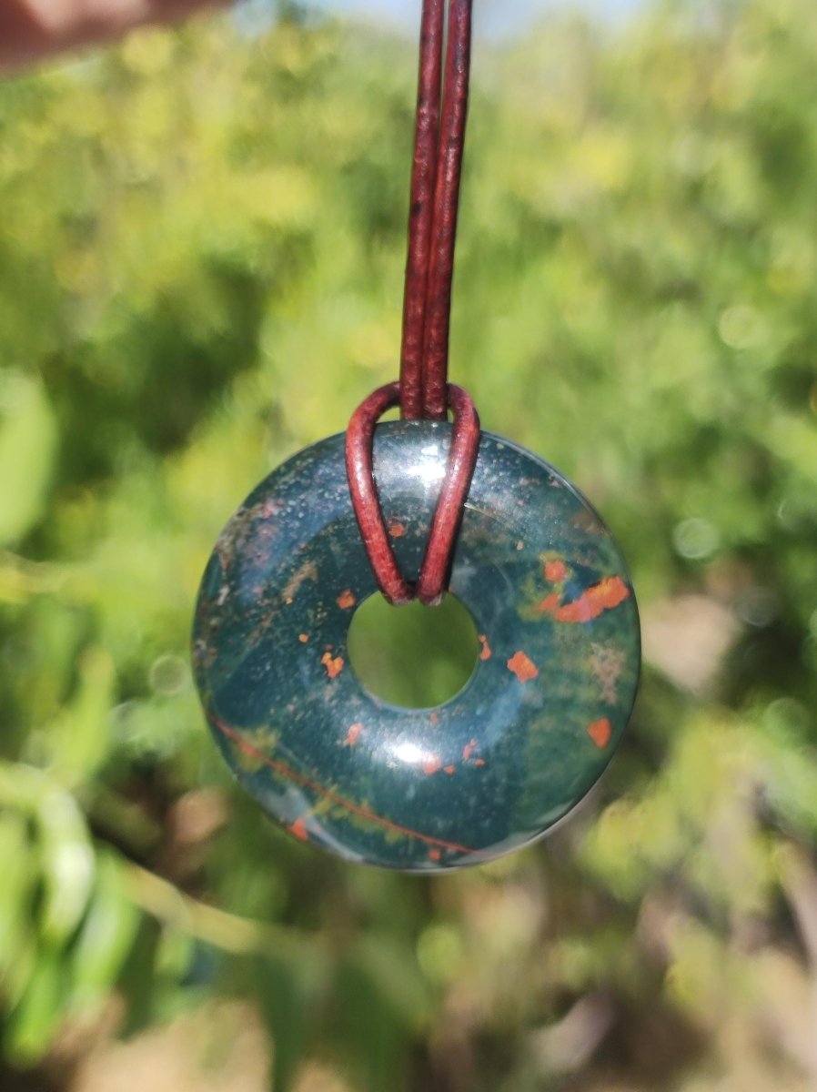 Heliotrop - Donut 30mm Edelstein Kette rund Heilstein Schutzsymbol Mann Frau Kind Glück HIPPIE GOA Boho Tibet Ethno Natur Rarität Geschenk - Art of Nature Berlin