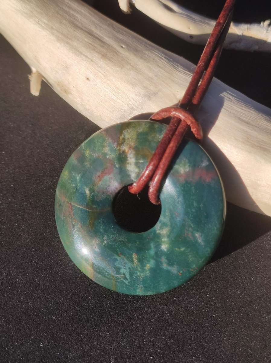 Heliotrop - Donut 30mm Edelstein Kette rund Heilstein Schutzsymbol Mann Frau Kind Glück HIPPIE GOA Boho Tibet Ethno Natur Rarität Geschenk - Art of Nature Berlin