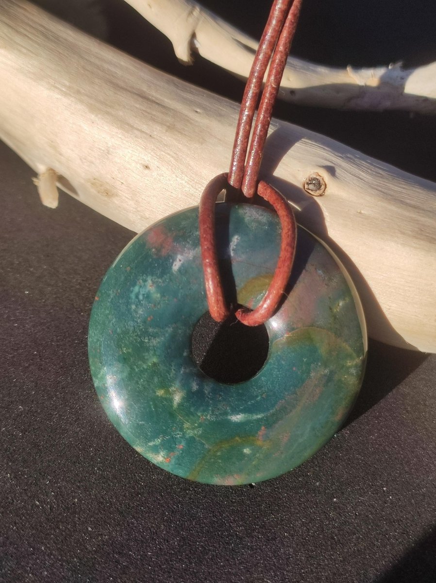 Heliotrop - Donut 30mm Edelstein Kette rund Heilstein Schutzsymbol Mann Frau Kind Glück HIPPIE GOA Boho Tibet Ethno Natur Rarität Geschenk - Art of Nature Berlin