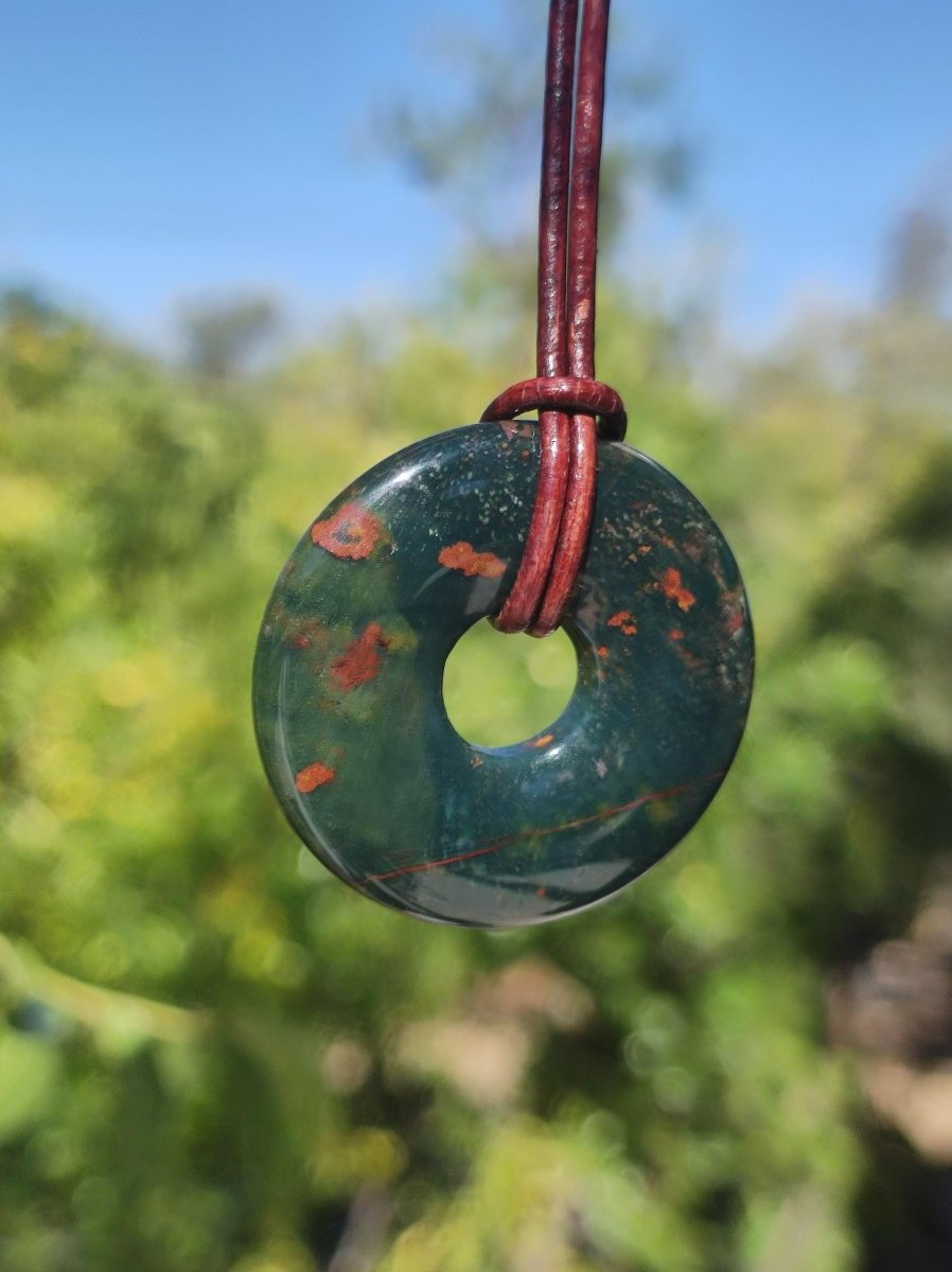 Heliotrop - Donut 30mm Edelstein Kette rund Heilstein Schutzsymbol Mann Frau Kind Glück HIPPIE GOA Boho Tibet Ethno Natur Rarität Geschenk - Art of Nature Berlin