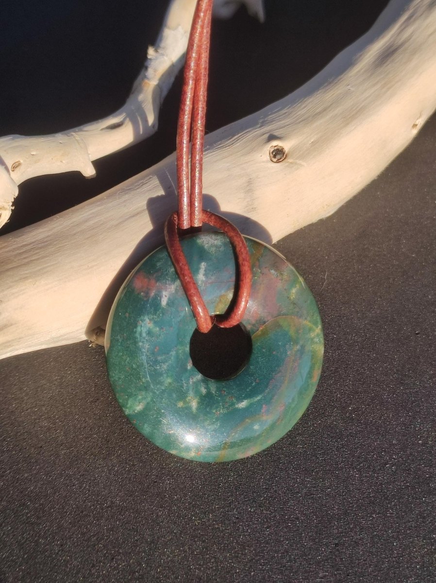 Heliotrop - Donut 30mm Edelstein Kette rund Heilstein Schutzsymbol Mann Frau Kind Glück HIPPIE GOA Boho Tibet Ethno Natur Rarität Geschenk - Art of Nature Berlin
