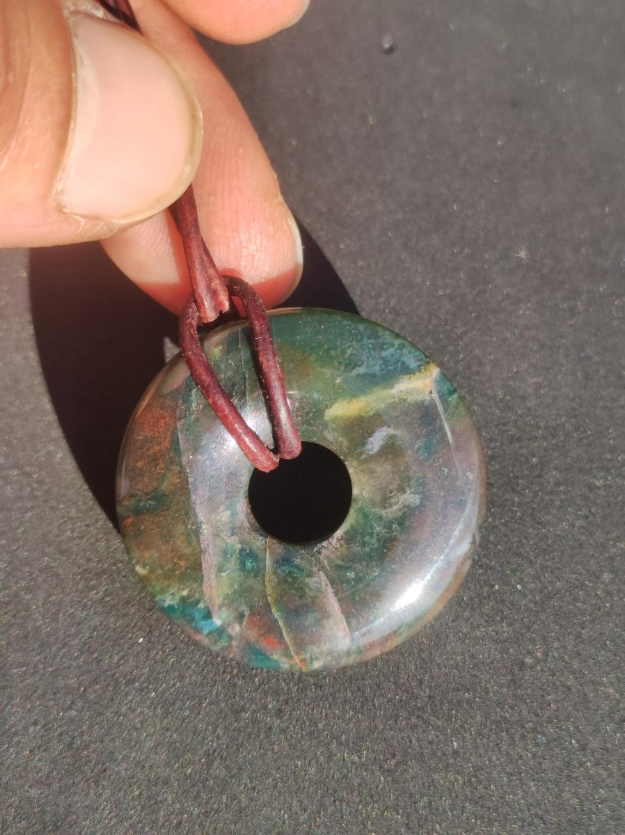 Heliotrop - Donut 30mm Edelstein Kette rund Heilstein Schutzsymbol Mann Frau Kind Glück HIPPIE GOA Boho Tibet Ethno Natur Rarität Geschenk - Art of Nature Berlin