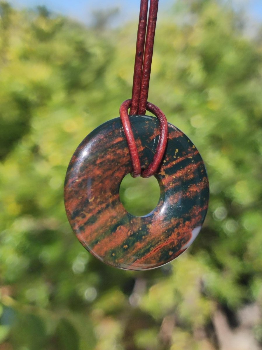 Heliotrop - Donut 30mm Edelstein Kette rund Heilstein Schutzsymbol Mann Frau Kind Glück HIPPIE GOA Boho Tibet Ethno Natur Rarität Geschenk - Art of Nature Berlin