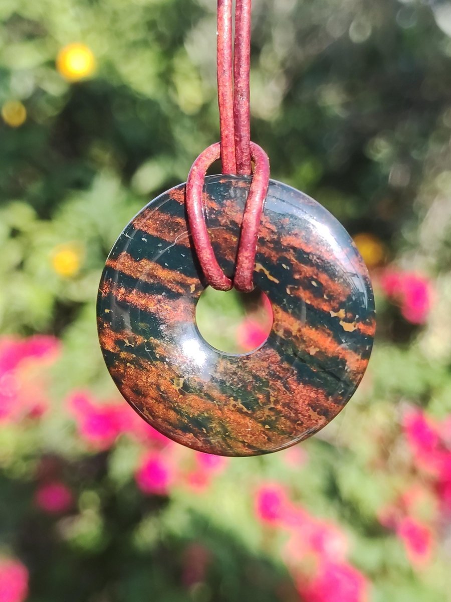 Heliotrop - Donut 30mm Edelstein Kette rund Heilstein Schutzsymbol Mann Frau Kind Glück HIPPIE GOA Boho Tibet Ethno Natur Rarität Geschenk - Art of Nature Berlin