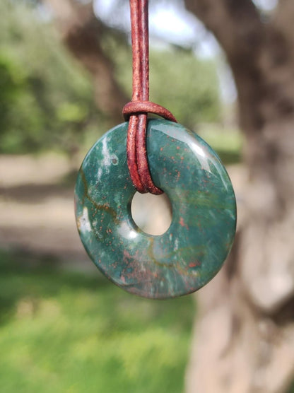 Heliotrop - Donut 30mm Edelstein Kette rund Heilstein Schutzsymbol Mann Frau Kind Glück HIPPIE GOA Boho Tibet Ethno Natur Rarität Geschenk - Art of Nature Berlin