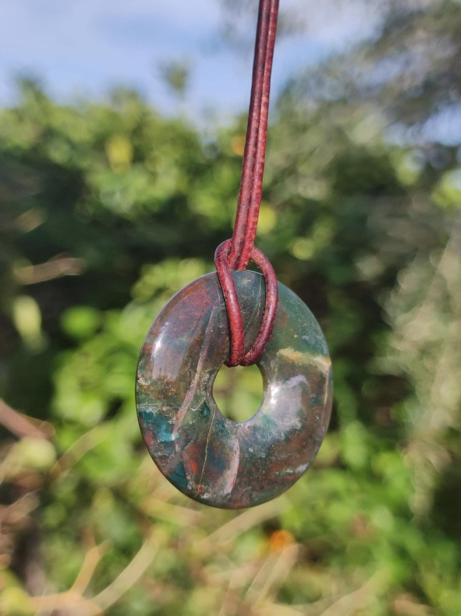 Heliotrop - Donut 30mm Edelstein Kette rund Heilstein Schutzsymbol Mann Frau Kind Glück HIPPIE GOA Boho Tibet Ethno Natur Rarität Geschenk - Art of Nature Berlin