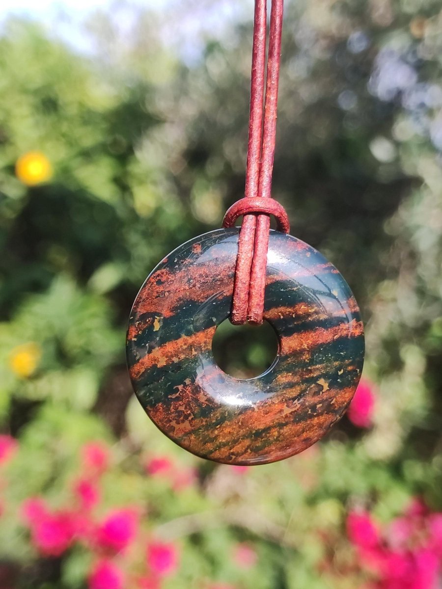 Heliotrop - Donut 30mm Edelstein Kette rund Heilstein Schutzsymbol Mann Frau Kind Glück HIPPIE GOA Boho Tibet Ethno Natur Rarität Geschenk - Art of Nature Berlin