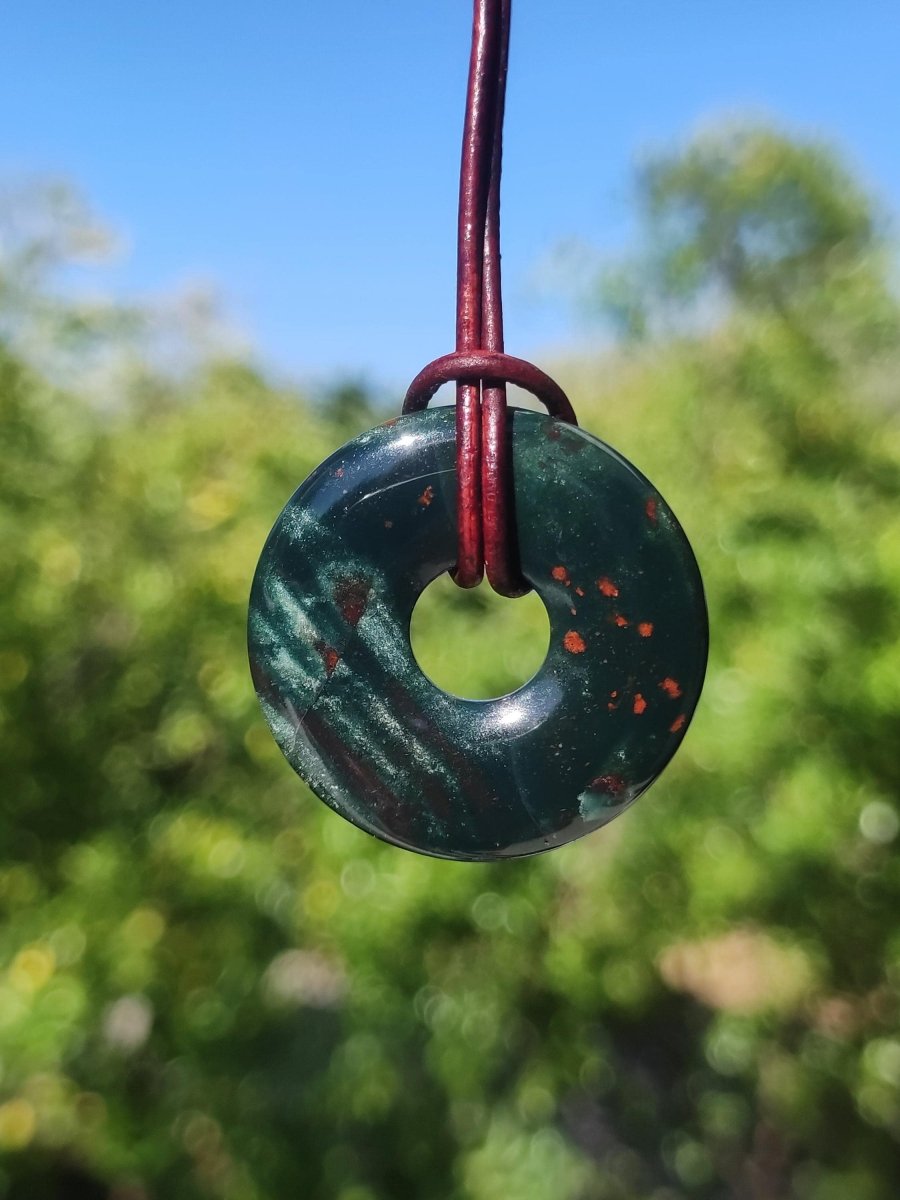 Heliotrop - Donut 30mm Edelstein Kette rund Heilstein Schutzsymbol Mann Frau Kind Glück HIPPIE GOA Boho Tibet Ethno Natur Rarität Geschenk - Art of Nature Berlin