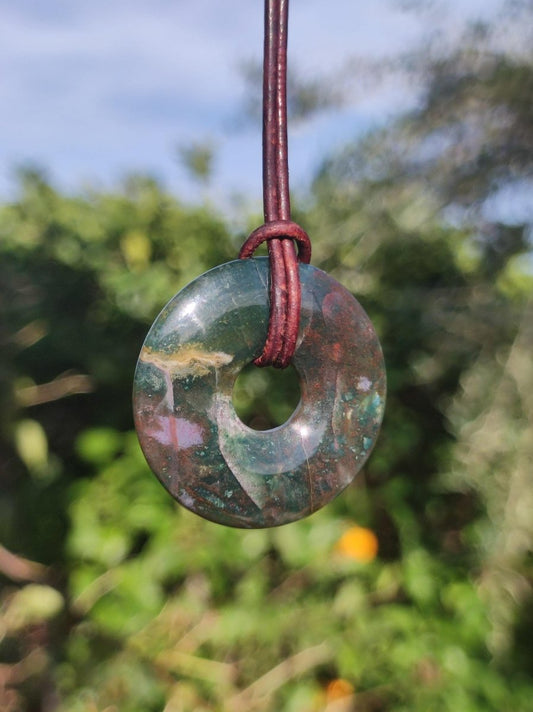 Heliotrop - Donut 30mm Edelstein Kette rund Heilstein Schutzsymbol Mann Frau Kind Glück HIPPIE GOA Boho Tibet Ethno Natur Rarität Geschenk - Art of Nature Berlin