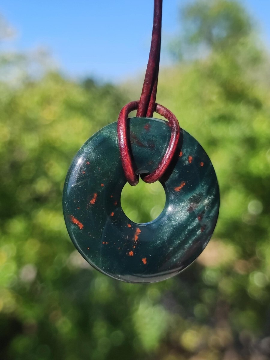 Heliotrop - Donut 30mm Edelstein Kette rund Heilstein Schutzsymbol Mann Frau Kind Glück HIPPIE GOA Boho Tibet Ethno Natur Rarität Geschenk - Art of Nature Berlin