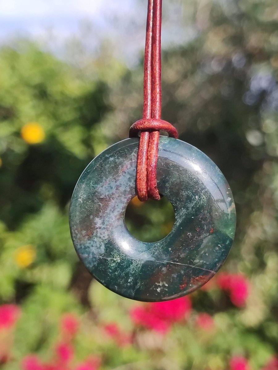 Heliotrop - Donut 30mm Edelstein Kette rund Heilstein Schutzsymbol Mann Frau Kind Glück HIPPIE GOA Boho Tibet Ethno Natur Rarität Geschenk - Art of Nature Berlin