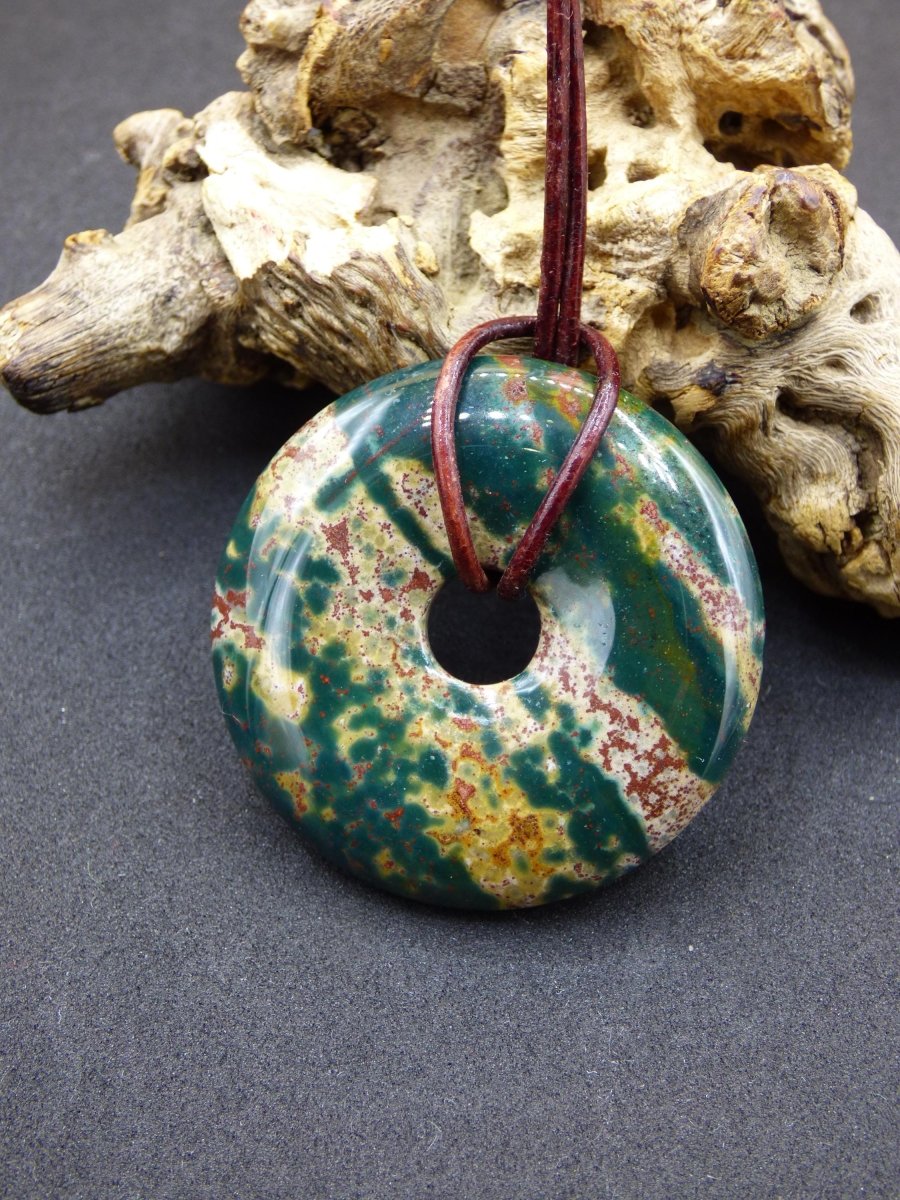 Heliotrop - Donut 40mm Edelstein Kette rund Heilstein Schutzsymbol Mann Frau Kind Glück HIPPIE GOA Boho Tibet Ethno Natur Rarität Geschenk - Art of Nature Berlin