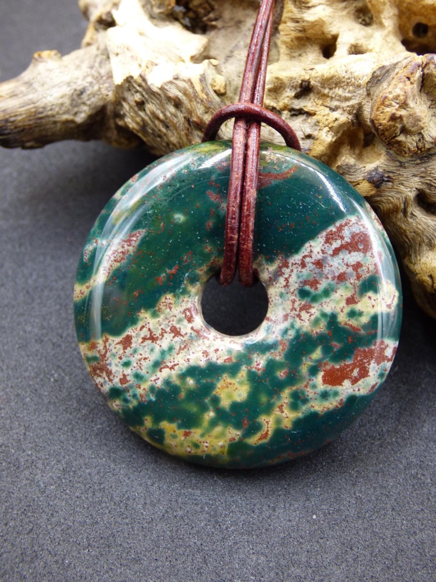 Heliotrop - Donut 40mm Edelstein Kette rund Heilstein Schutzsymbol Mann Frau Kind Glück HIPPIE GOA Boho Tibet Ethno Natur Rarität Geschenk - Art of Nature Berlin