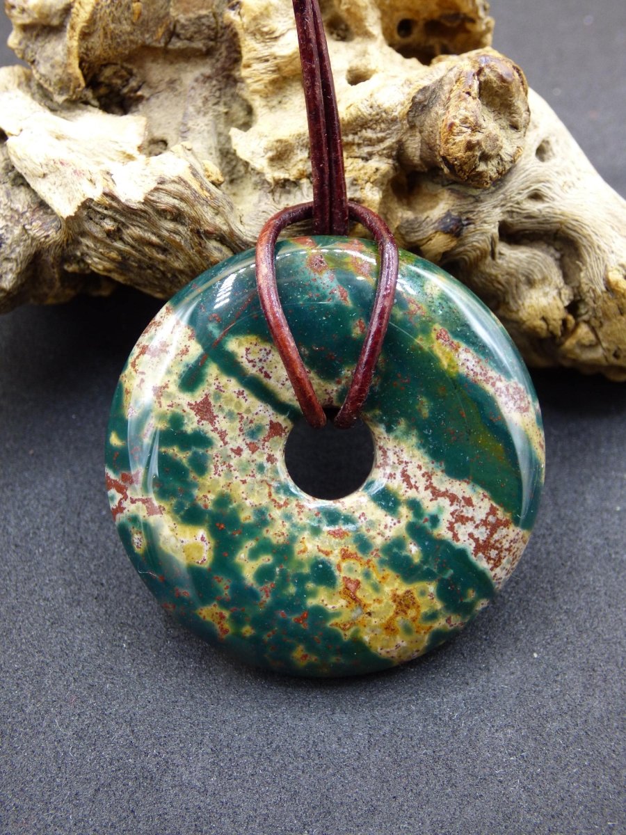 Heliotrop - Donut 40mm Edelstein Kette rund Heilstein Schutzsymbol Mann Frau Kind Glück HIPPIE GOA Boho Tibet Ethno Natur Rarität Geschenk - Art of Nature Berlin