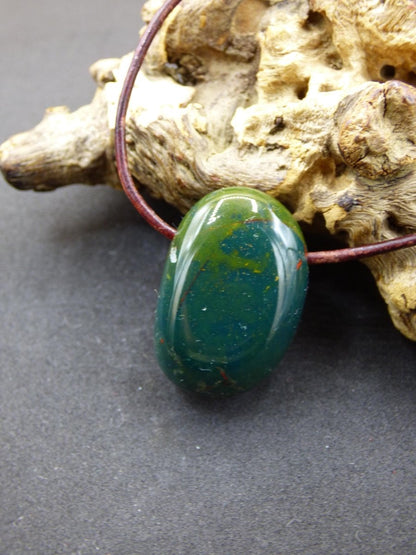 Heliotrop ~ Edelstein Kette grün Heilstein Schutzsymbol Mann Frau Er Sie Kind Glück HIPPIE GOA Boho Tibet Ethno Natur Rarität Geschenk - Art of Nature Berlin