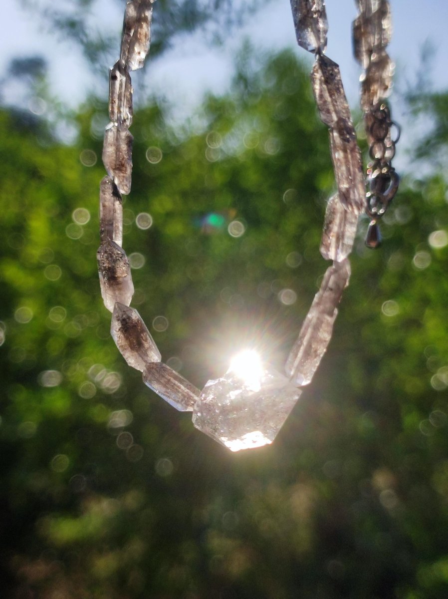 Herkimer Diamant AAA Edelstein Kette roh Anhänger Natur klar Heilstein Kristall Rarität Selten Geschenk Mann Frau Mutter Vater Er Sie Unikat - Art of Nature Berlin