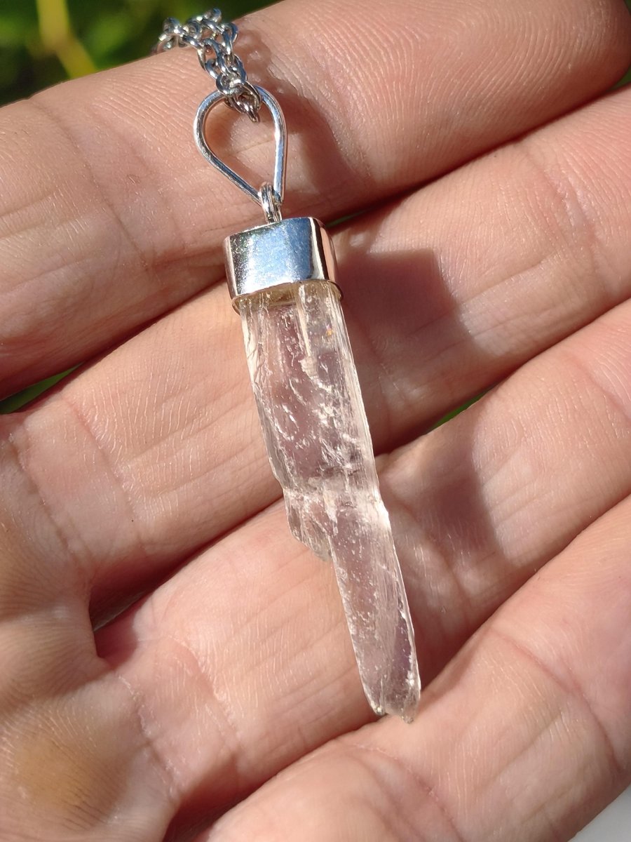 Hiddenit Kette AAA Rarität 925 Sterling Silber Anhänger Edelstein Klar transparent Natur Heilstein Selten Geschenk Mann Frau Er Sie Mineral - Art of Nature Berlin