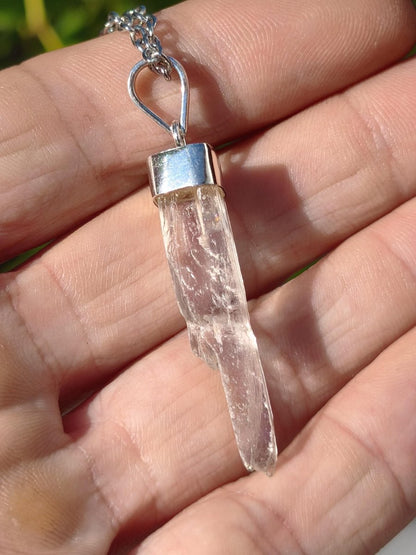 Hiddenit Kette AAA Rarität 925 Sterling Silber Anhänger Edelstein Klar transparent Natur Heilstein Selten Geschenk Mann Frau Er Sie Mineral - Art of Nature Berlin