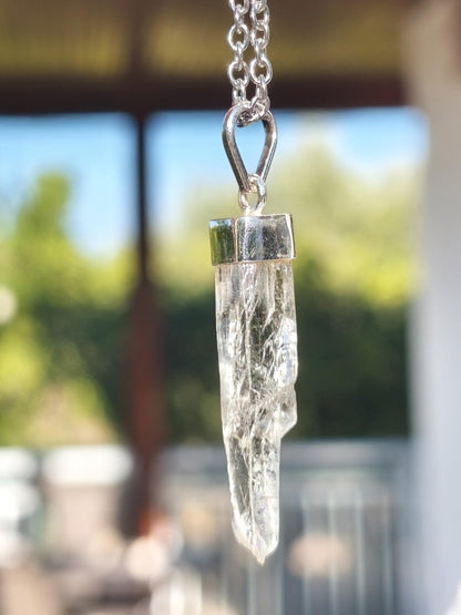 Hiddenit Kette AAA Rarität 925 Sterling Silber Anhänger Edelstein Klar transparent Natur Heilstein Selten Geschenk Mann Frau Er Sie Mineral - Art of Nature Berlin